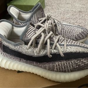 Adidas yeezy 350 V2 size 7 men’s